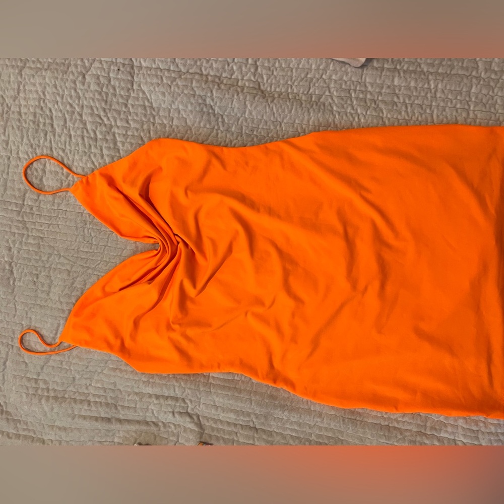 Forever 21 body con dress fits soo nice and flattering